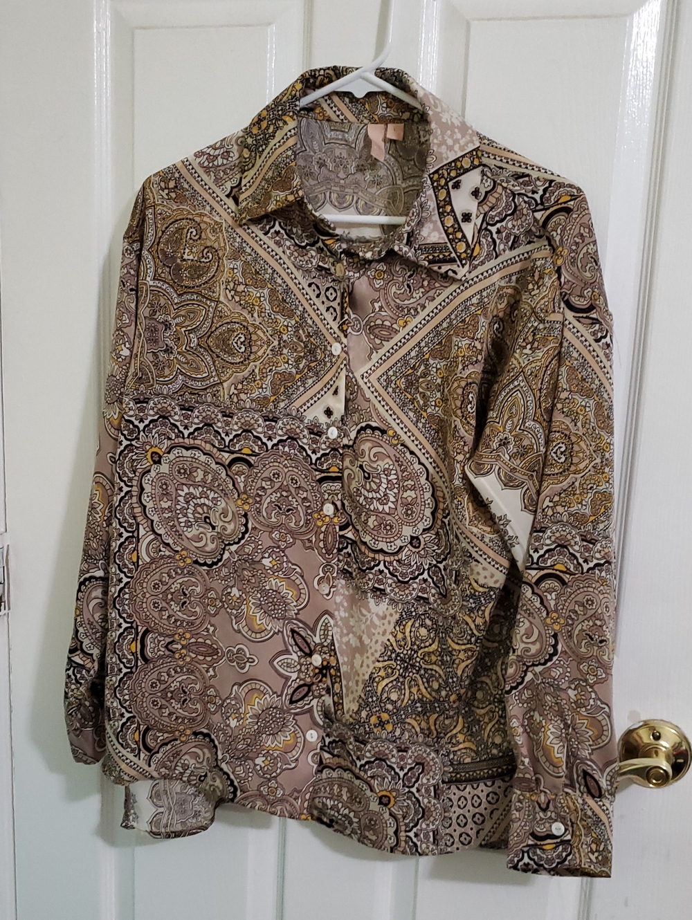 Four Hearts Boho Brown Cream Paisley Long Sleeve Button-Up Satin Blouse Top L